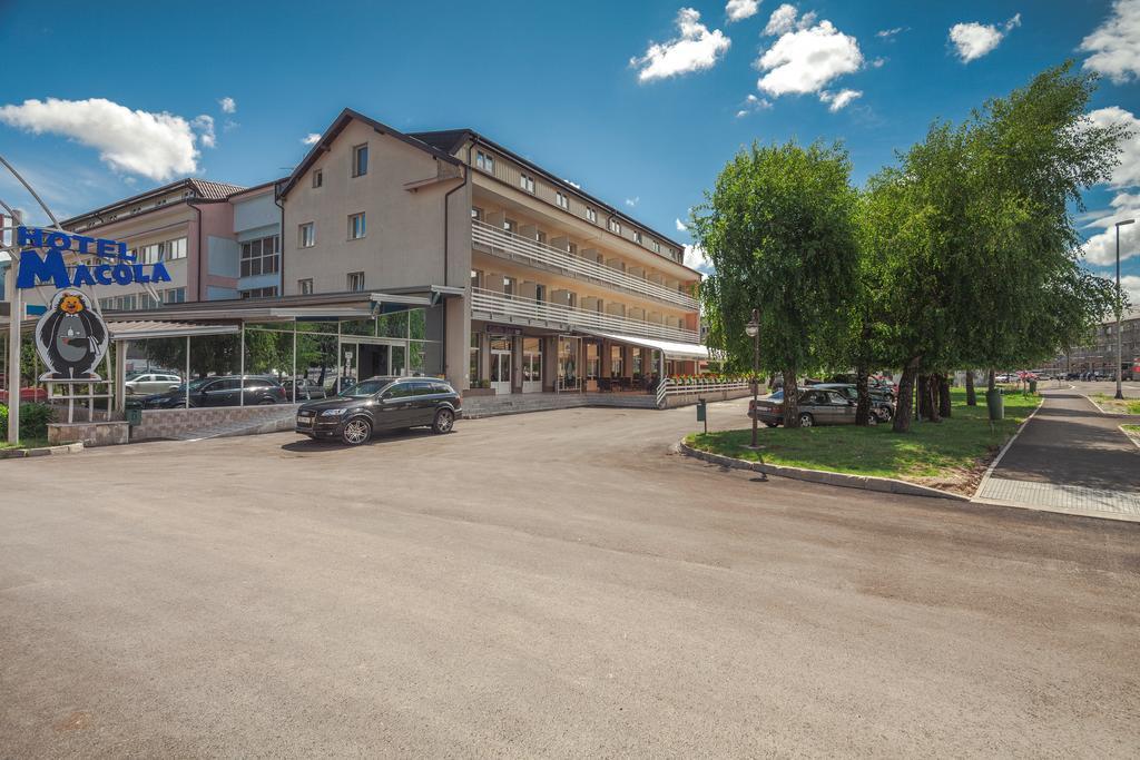 Hotel Macola Korenica Exterior photo